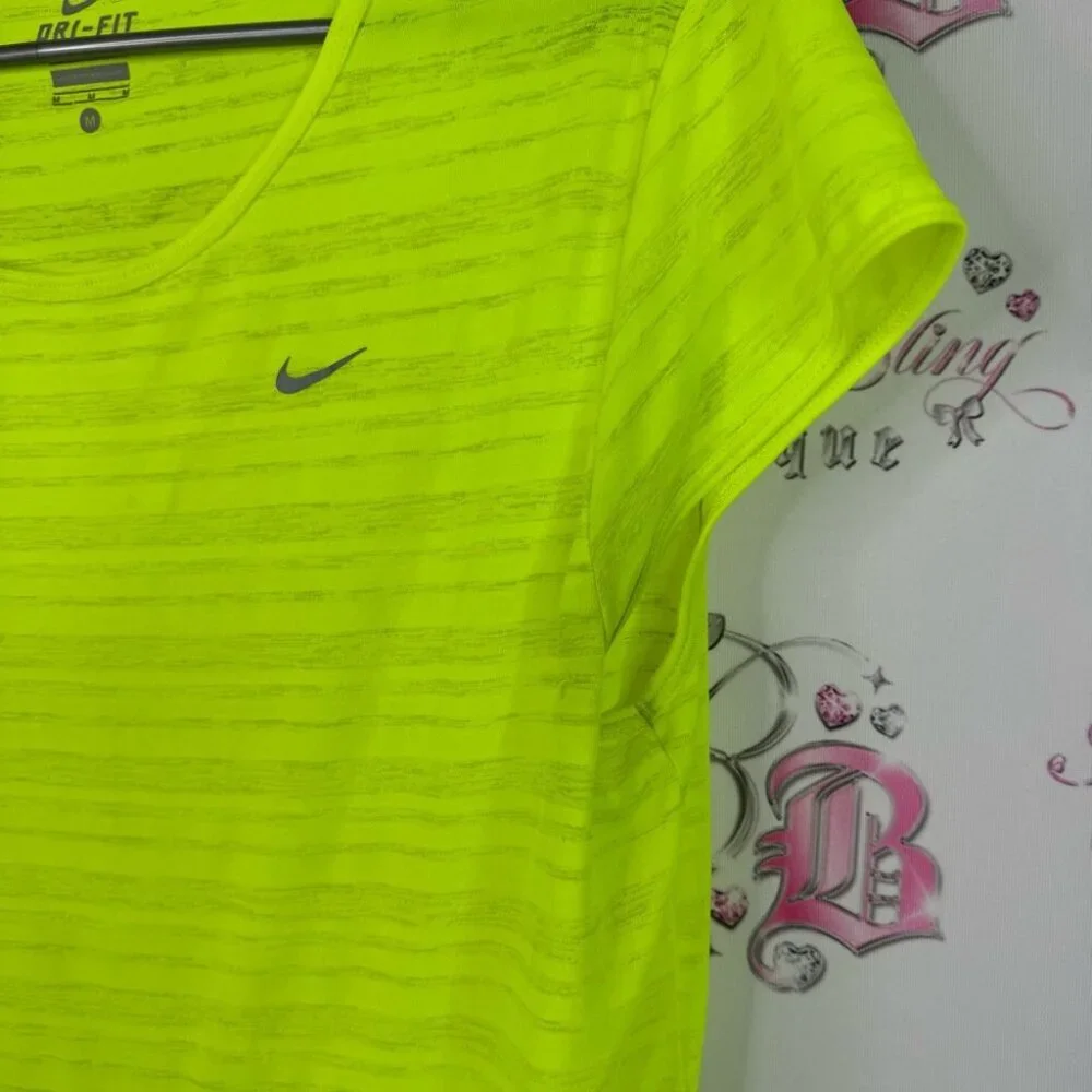 Nike tshirt tee bright green yellow neon dri fit Bright Lime Short Sleeve Tee